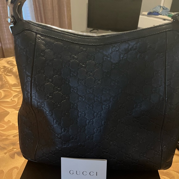 Black Gucci Bag - Picture 2 of 4